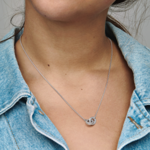 Alternative view of Dây Chuyền Pandora Signature Mặt Tròn Lồng Vào Nhau